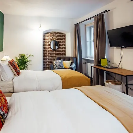 Hotell Nana Macs Prag